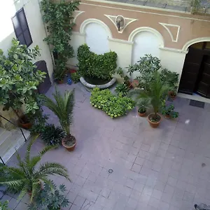 2* Affittacamere San Daniele Bundi House